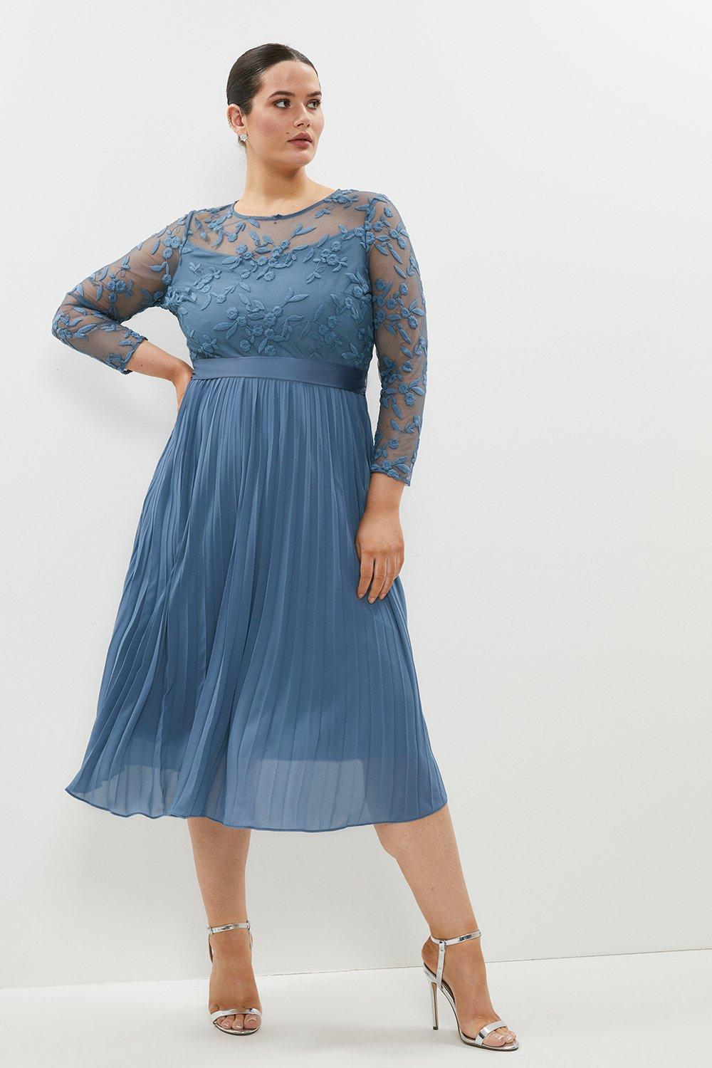 Plus Size Embroidered Long Sleeve Midi Dress - Dusty Blue