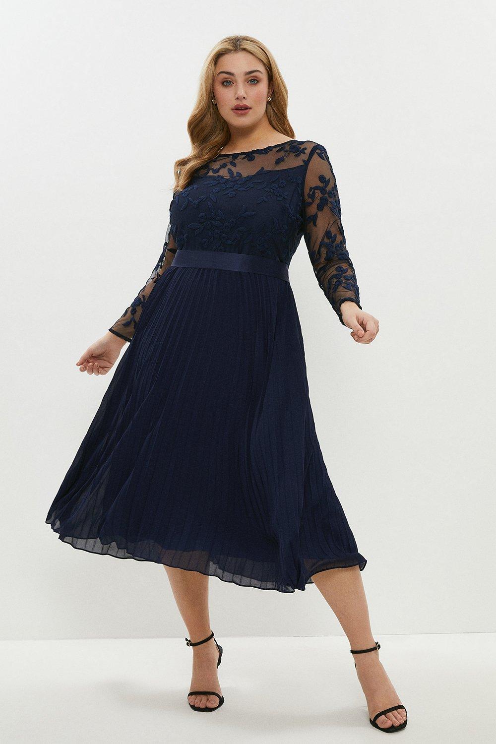 Plus Size Embroidered Long Sleeve Midi Dress - Navy
