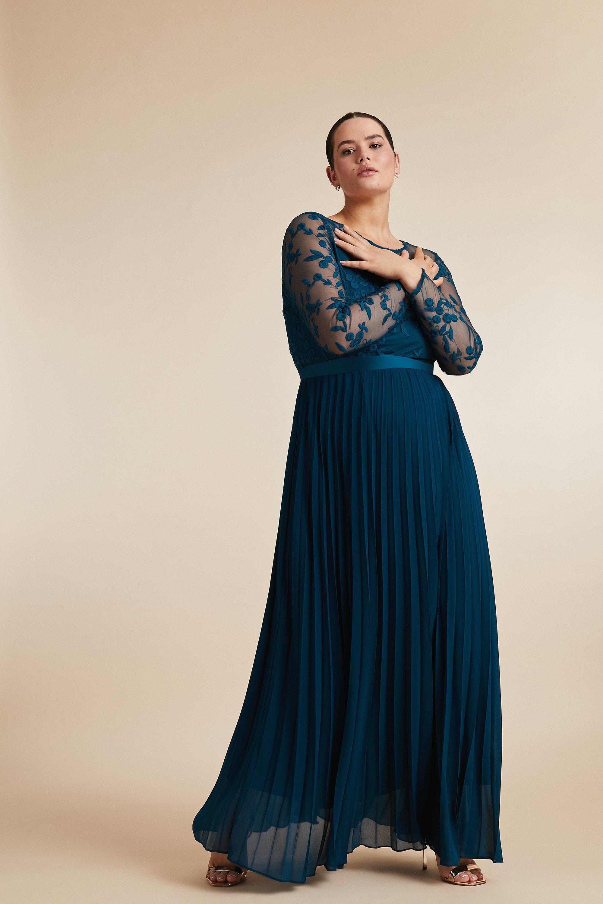 Plus Size Embroidered Long Sleeve Maxi Dress - Blue