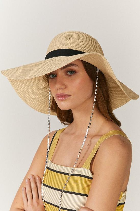 Coast Straw Hat With Chain 1