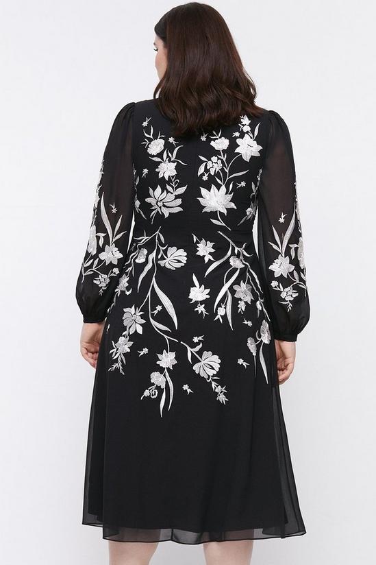 Coast Plus Size Dahlia Floral Embroidered Midi Dress 3
