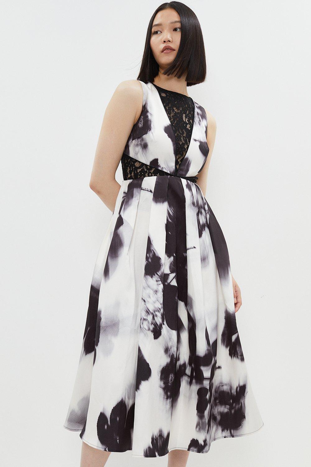Lace Inset Full Skirt Midaxi Dress - Mono