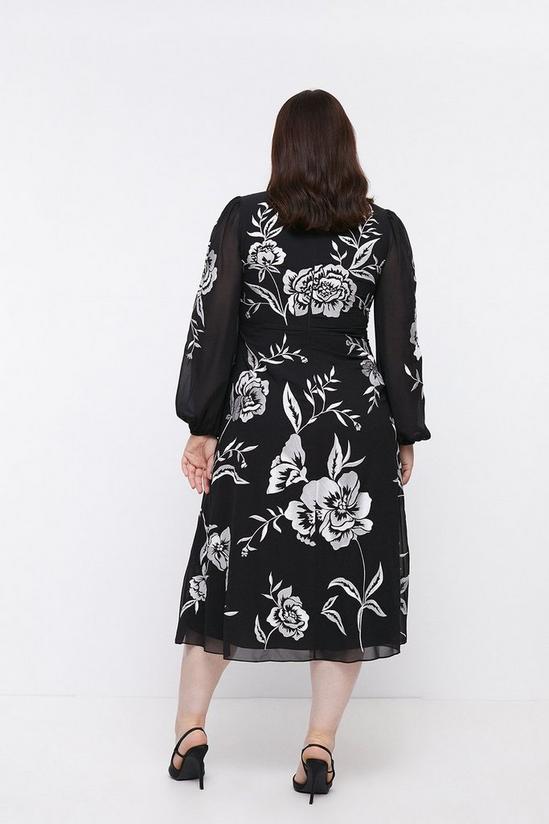 Coast Plus Size Blooming Marigold Embroidered Dress 3