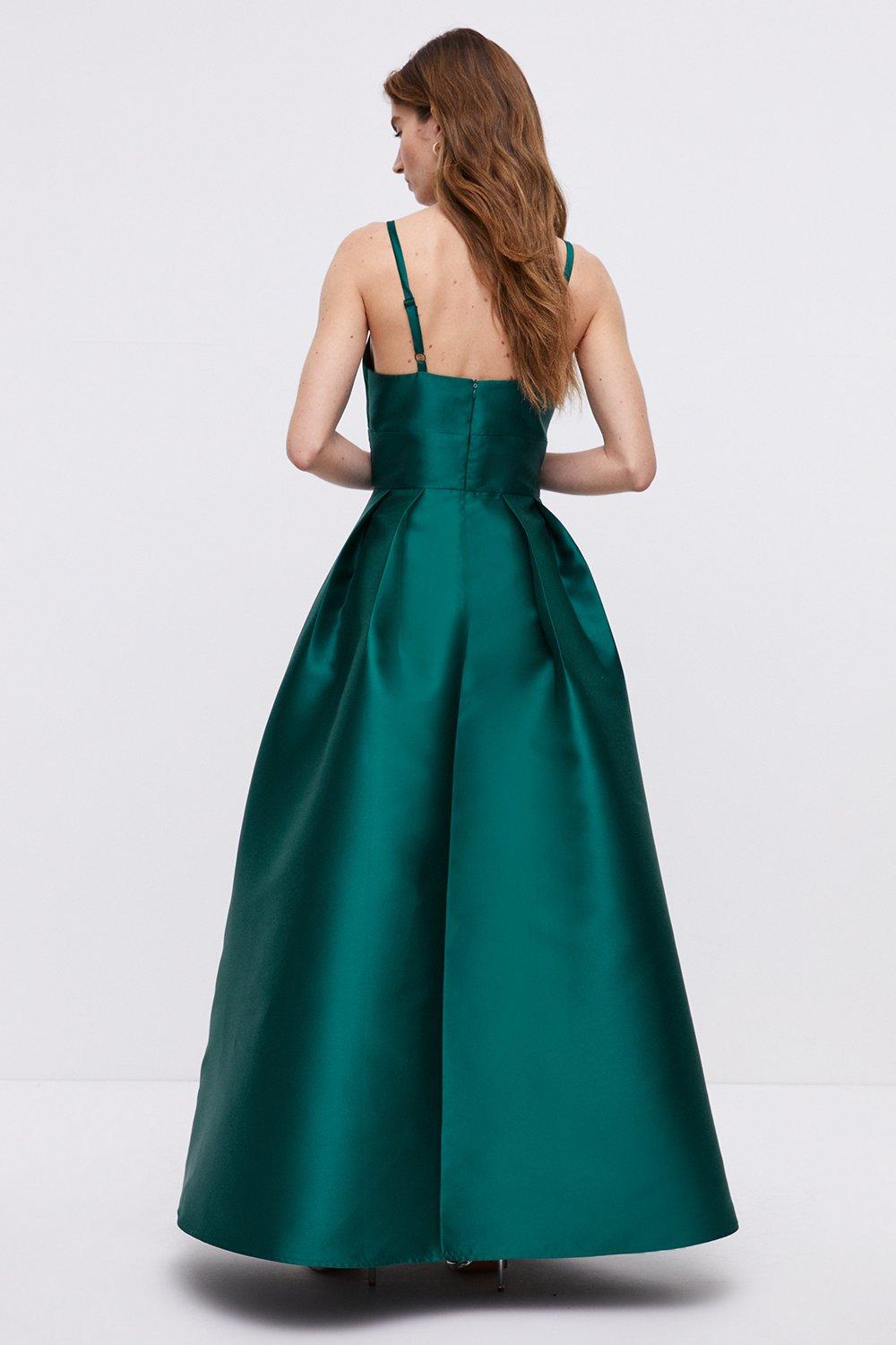 Green maxi skirt bridesmaid hotsell