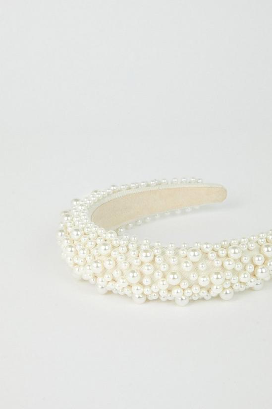 Coast Pearl Cluster Embellished Bridal Headband 3