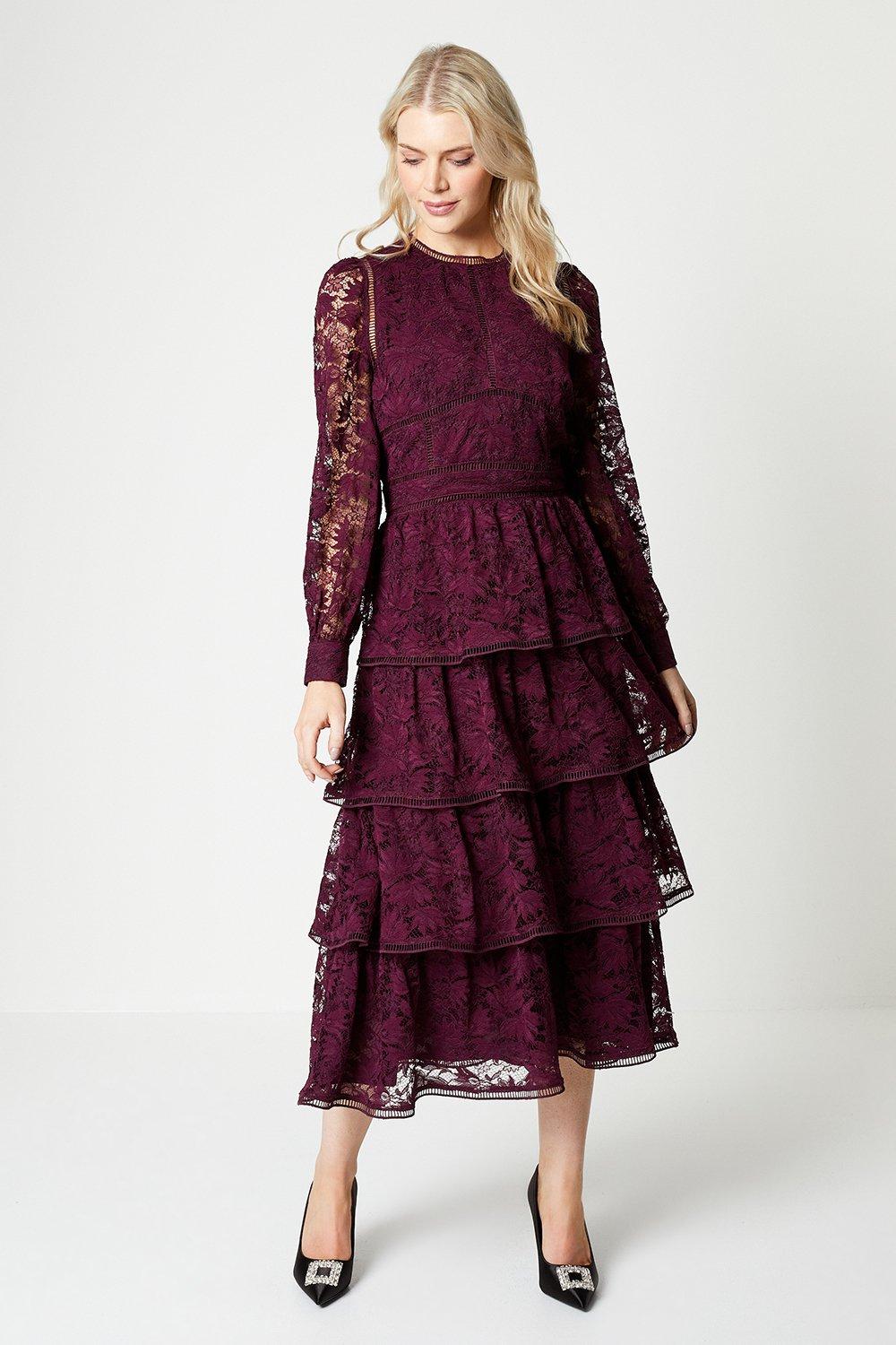 Tiered Lace Dress With Long Sleeve - Red