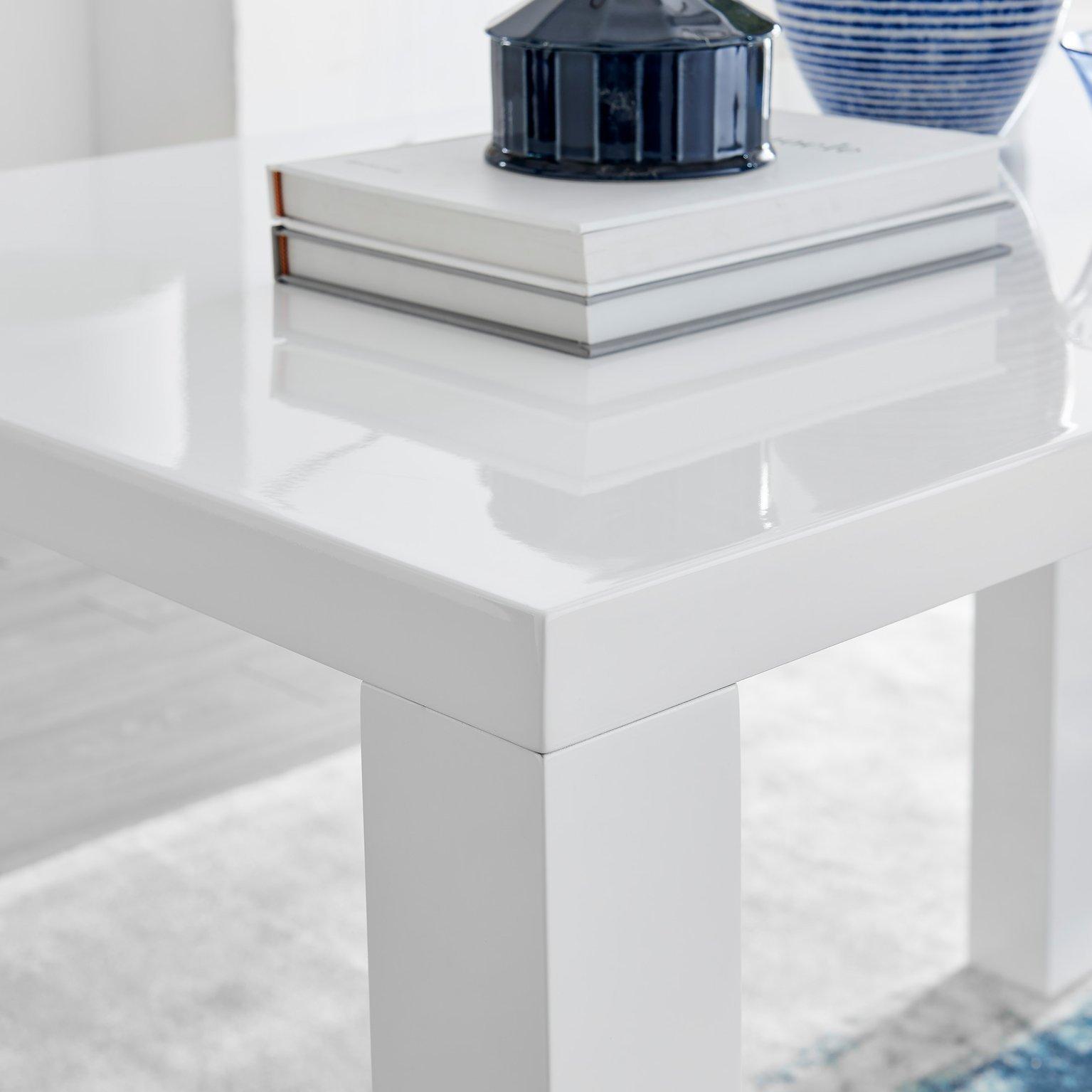 Pivero dining online table