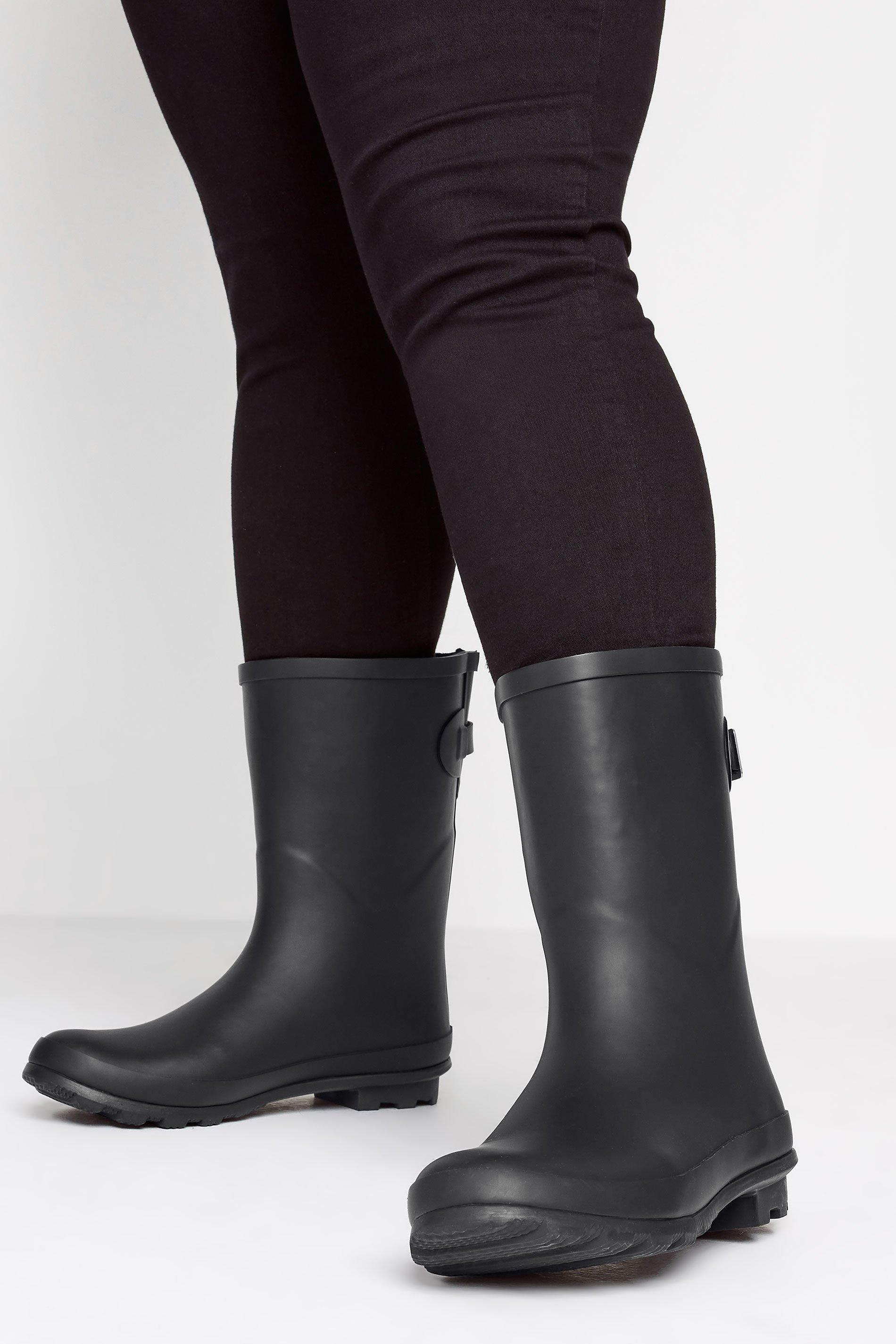 Mid calf shop wellington boots