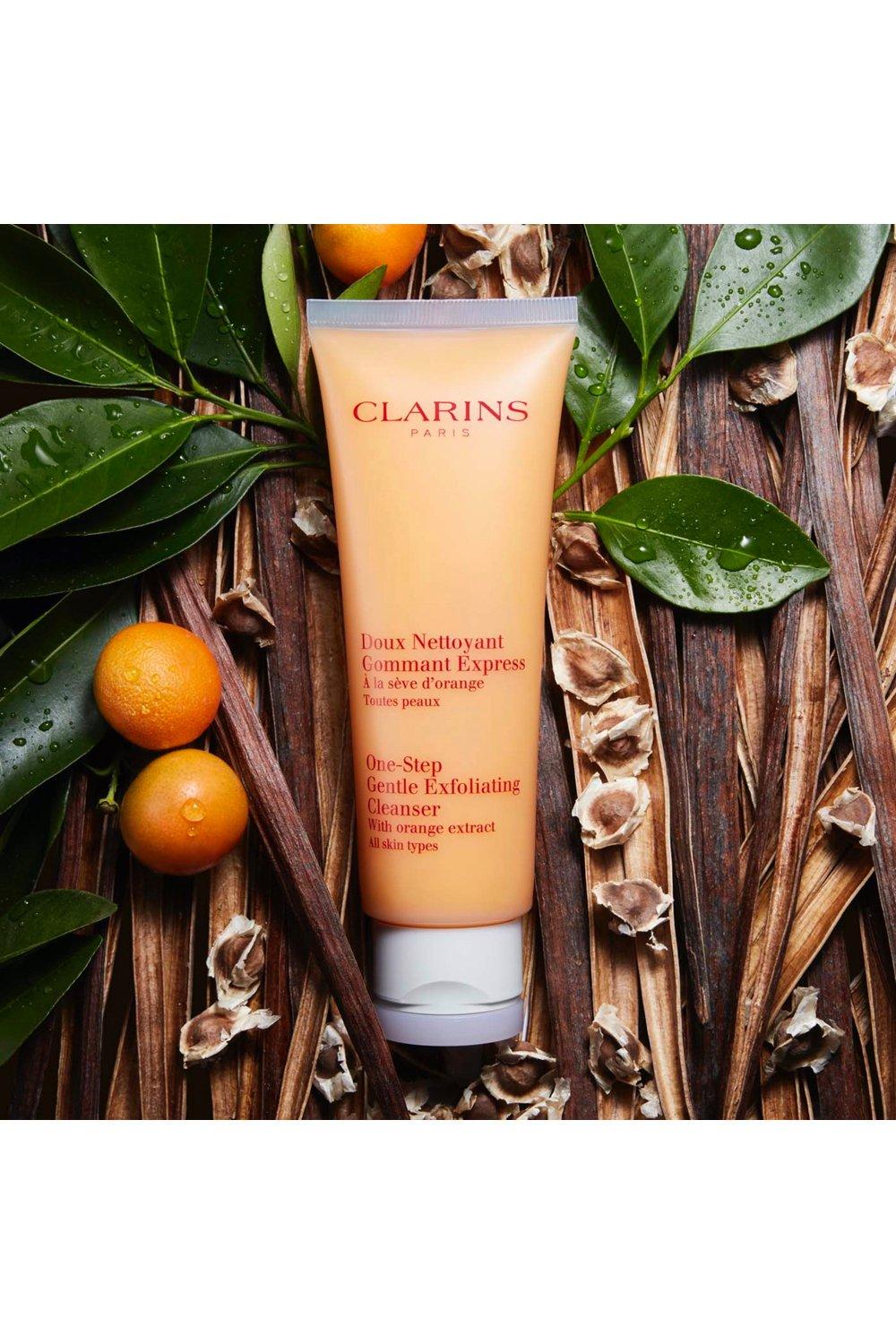 Skin One Step Gentle Exfoliating Cleanser Clarins